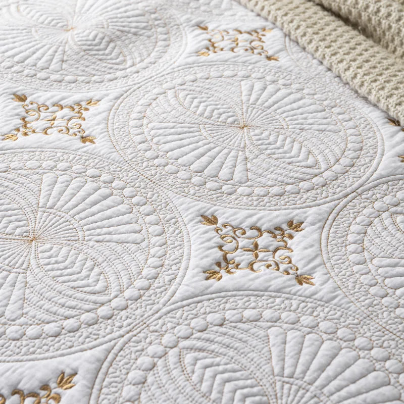 Beach Boho Quilted Detail
