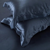 Blue Passionflower Mulberry Silk Duvet Set pillows