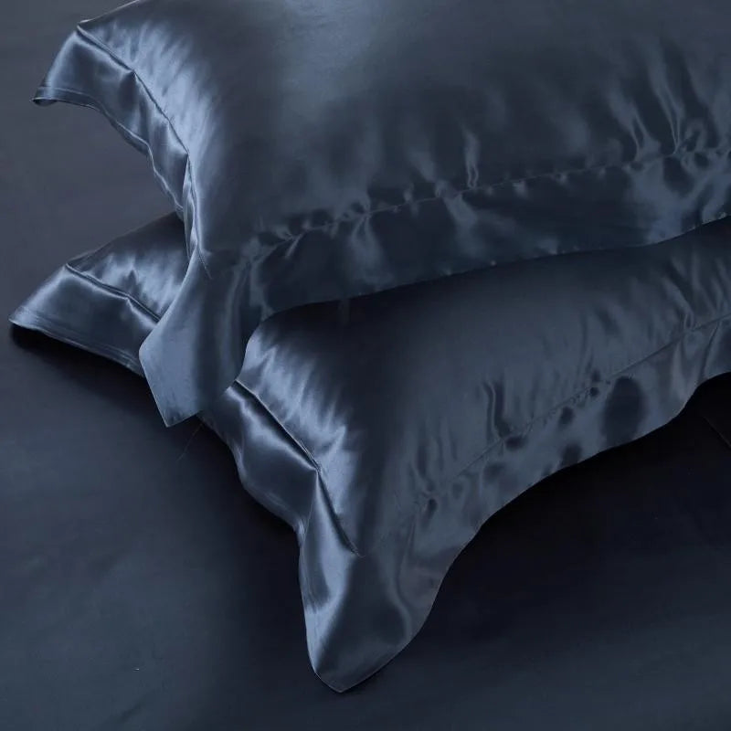 Blue Passionflower Mulberry Silk Duvet Set pillows