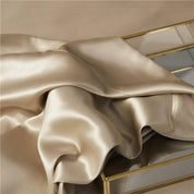 Golden Daylily Mulberry Silk Duvet Set fabric