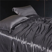 Lavender Mist Mulberry Silk Duvet Set - close view