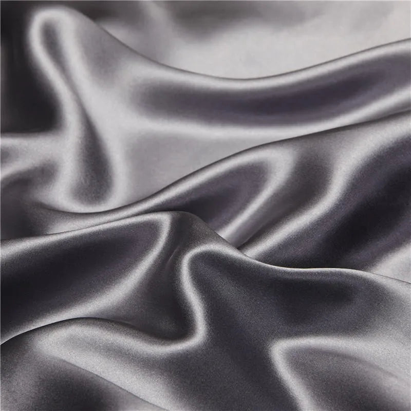 Lavender Mist Mulberry Silk Duvet Set fabric
