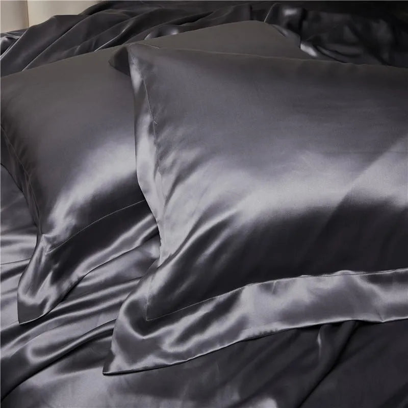 Lavender Mist Mulberry Silk Duvet Set - pillows