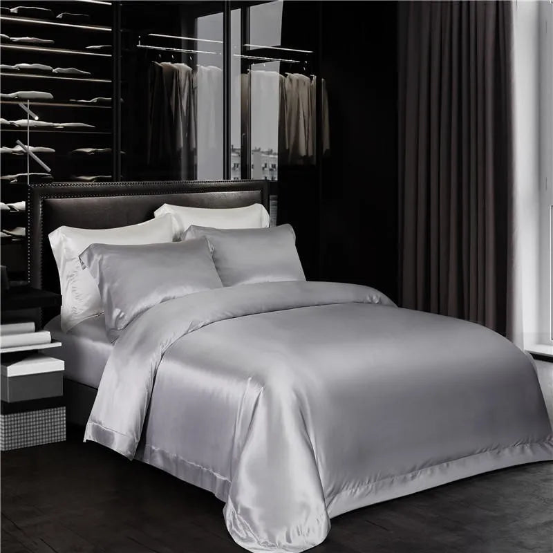 Moonlit Garden Mulberry Silk Duvet Set - angle view