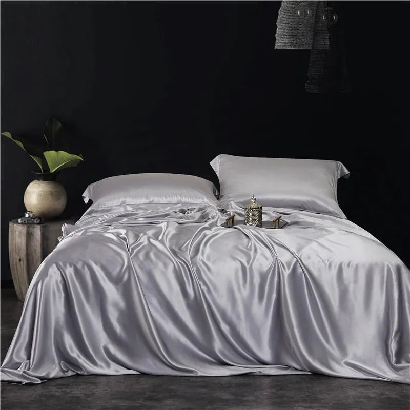 Moonlit Garden Mulberry Silk Duvet Set - front