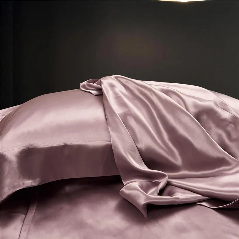 Peony Petal Mulberry Silk Duvet Set fabric