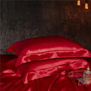 Poppy Bloom Mulberry Silk Duvet Set pillows
