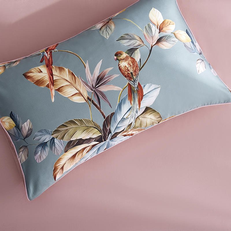 Aleutian Parrot Bedding Set - Castle Home