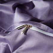 Zipper closure for duvet cover from Majestic Purple Bedding Set
