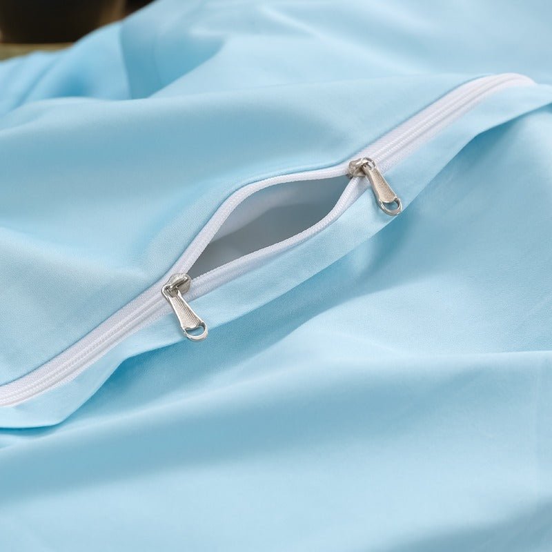 Close up of zipper closure for duvet cover from the Sky Blue Garden Bedding Set