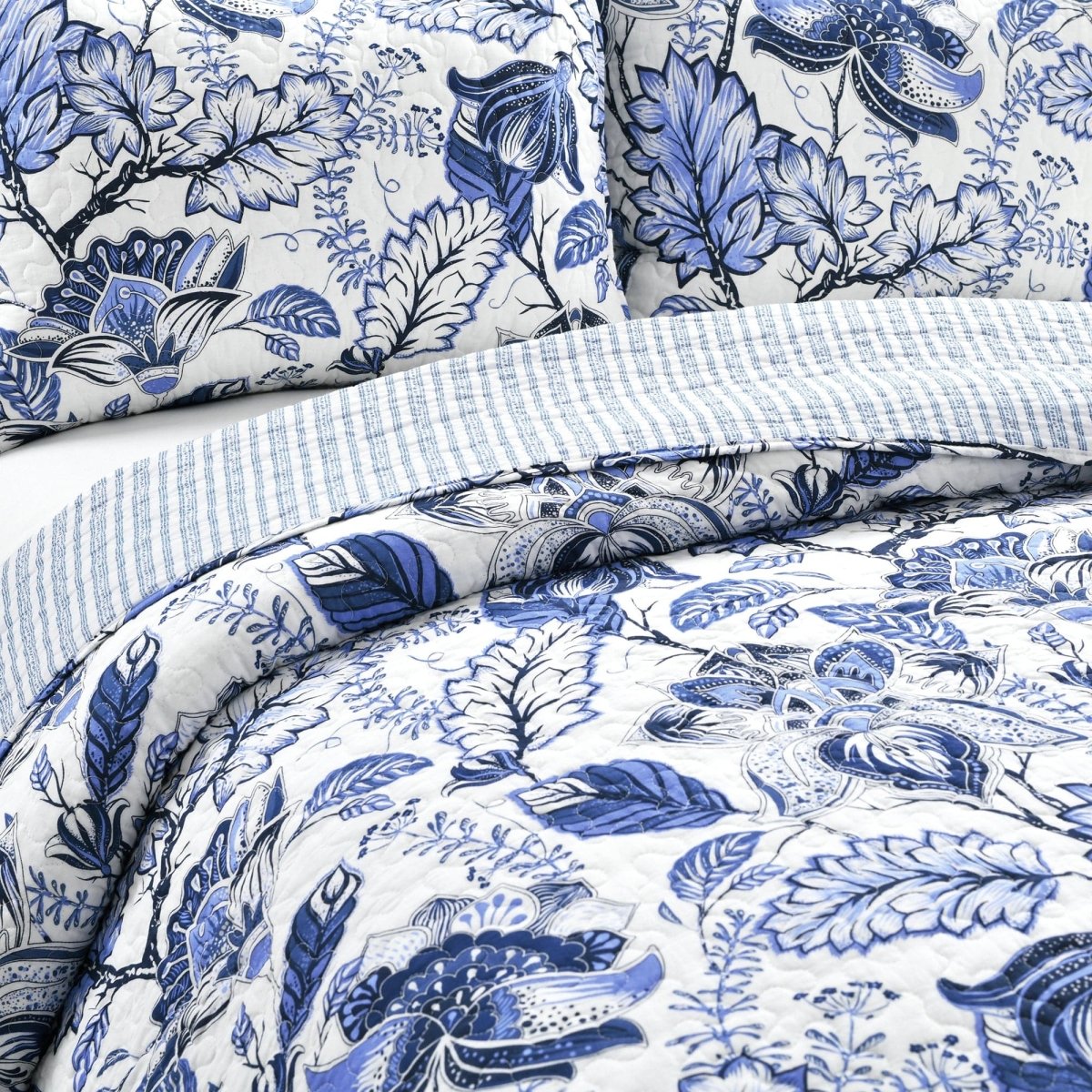 16T004600-CYNTHIA-JACOBEAN-3-PC-BLUE-QUILT-FULL-QUEEN-848742088944-ALT-2.jpg