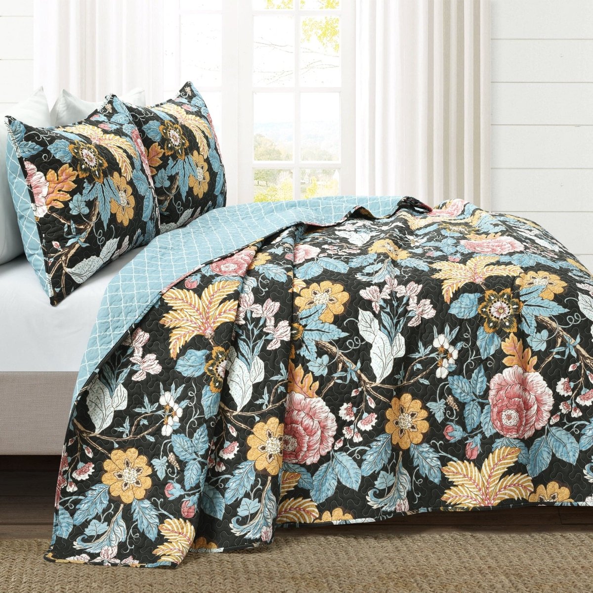 16T005439-SYDNEY-3-PC-BLACK-BLUE-QUILT-KING-848742097304-ALT-1.jpg