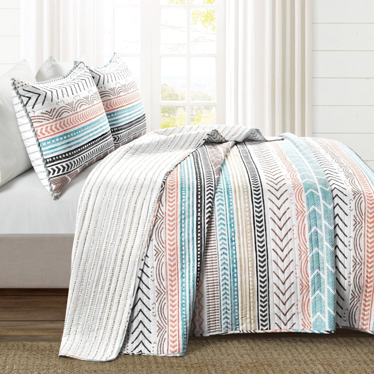 16T005891-HYGGE-GEO-3-PC-NEUTRAL-MULTI-QUILT-FULL-QUEEN-194938001823-ALT-1.jpg