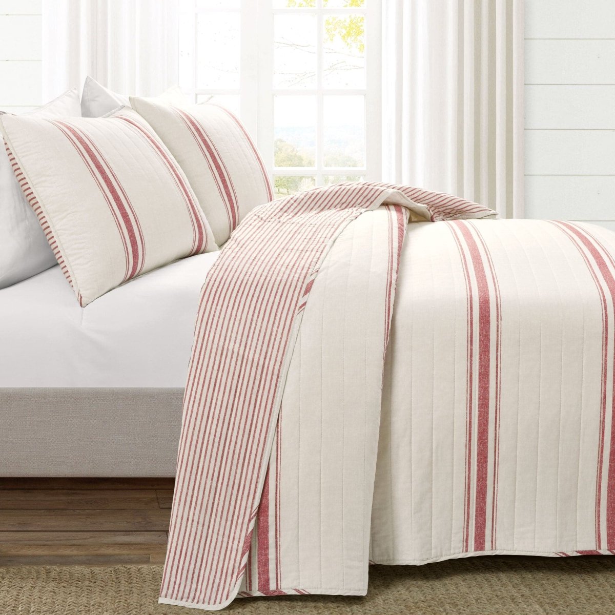 16T007657-FARMHOUSE-STRIPE-3-PC-RED-QUILT-FULL-QUEEN-194938020312-ALT-1.jpg
