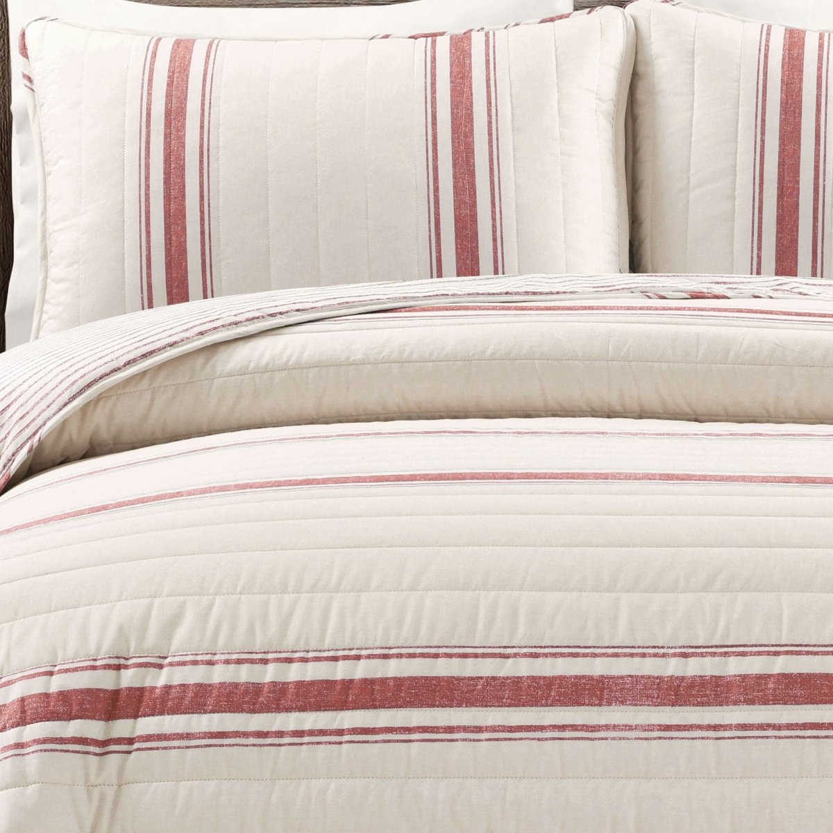 16T007657-FARMHOUSE-STRIPE-3-PC-RED-QUILT-FULL-QUEEN-194938020312-ALT-2.jpg