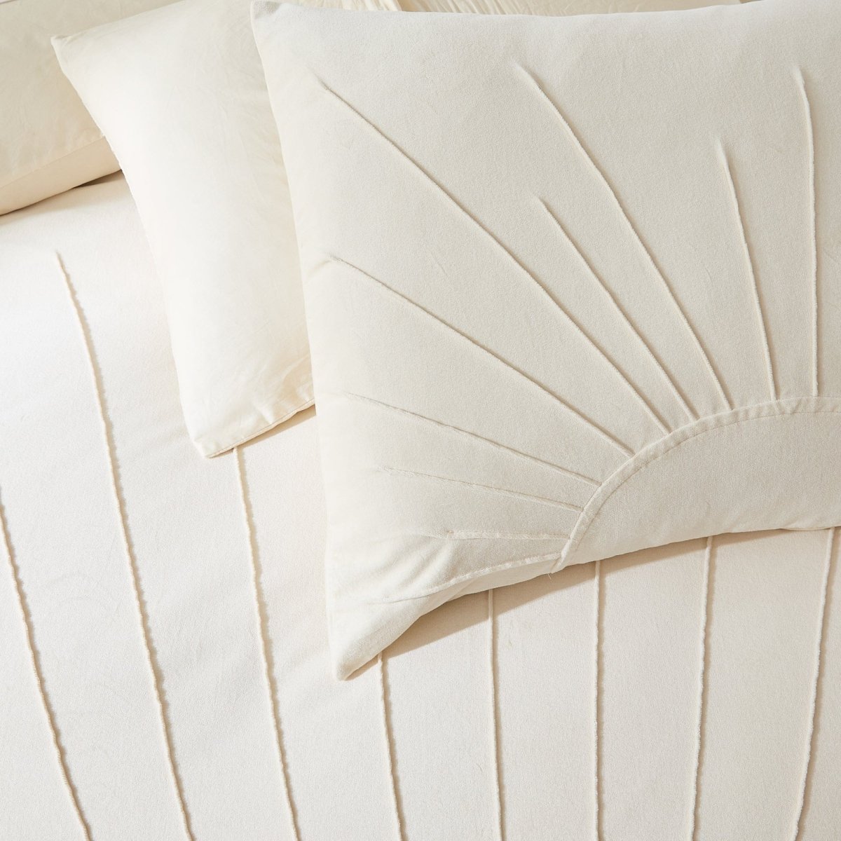 Solar Drift Velvet Duvet Cover Set