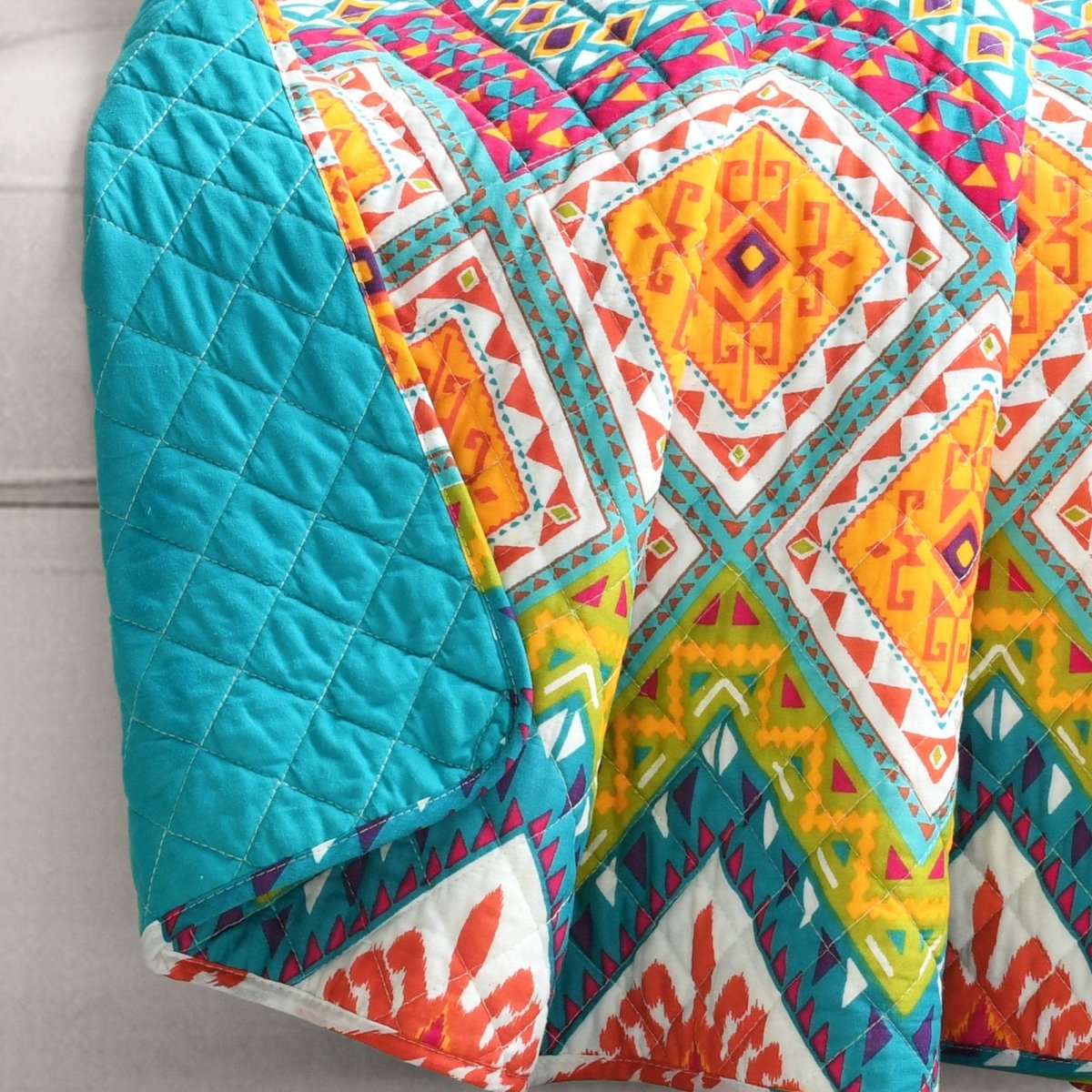 21T010234-BOHO-CHEVRON-TURQUOISE-MULTI-THROW-50X60-194938030120-ALT-1.jpg
