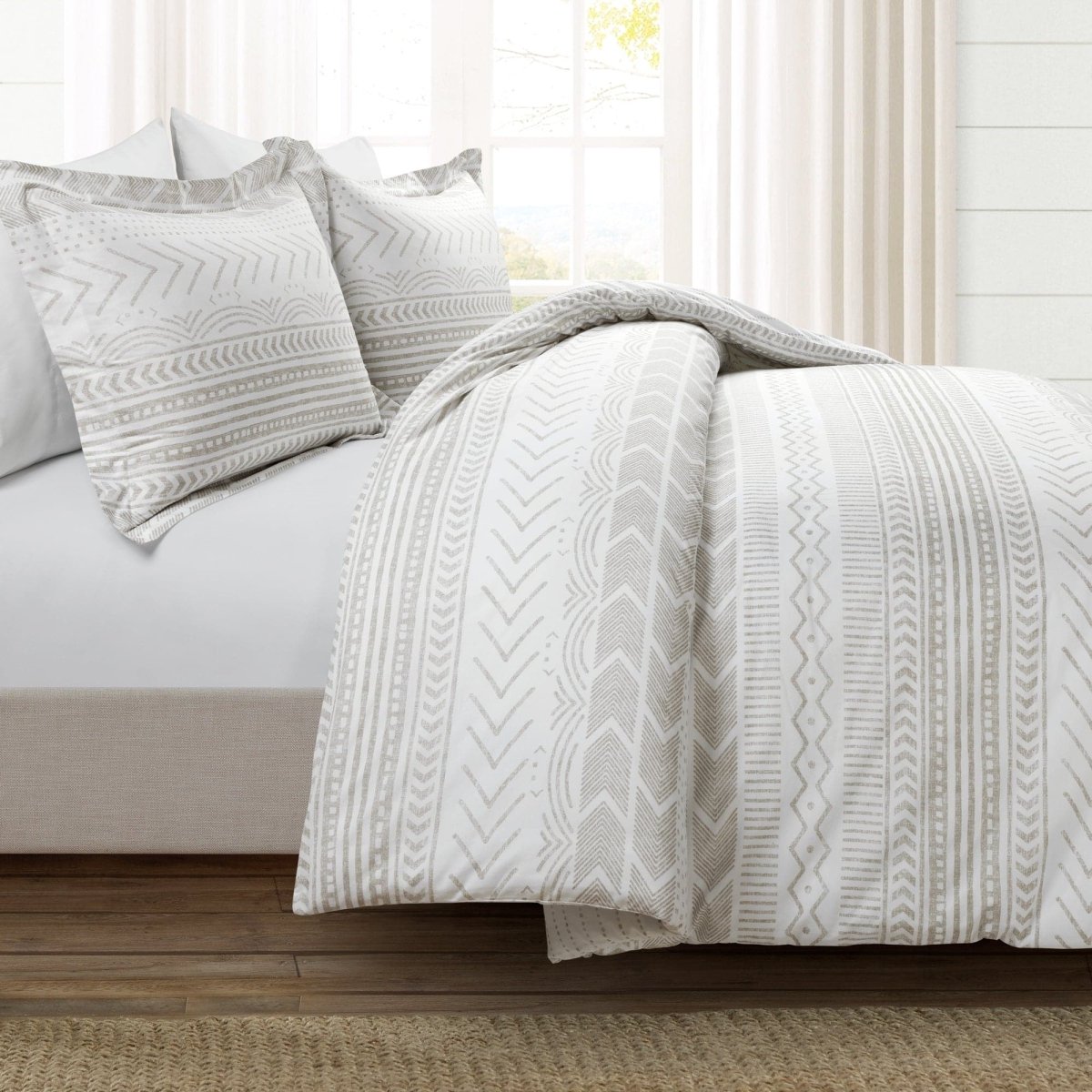 21T011681-HYGGE-GEO-3-PC-TAUPE-WHITE-DUVET-FULL-QUEEN-194938042796-ALT-1.jpg