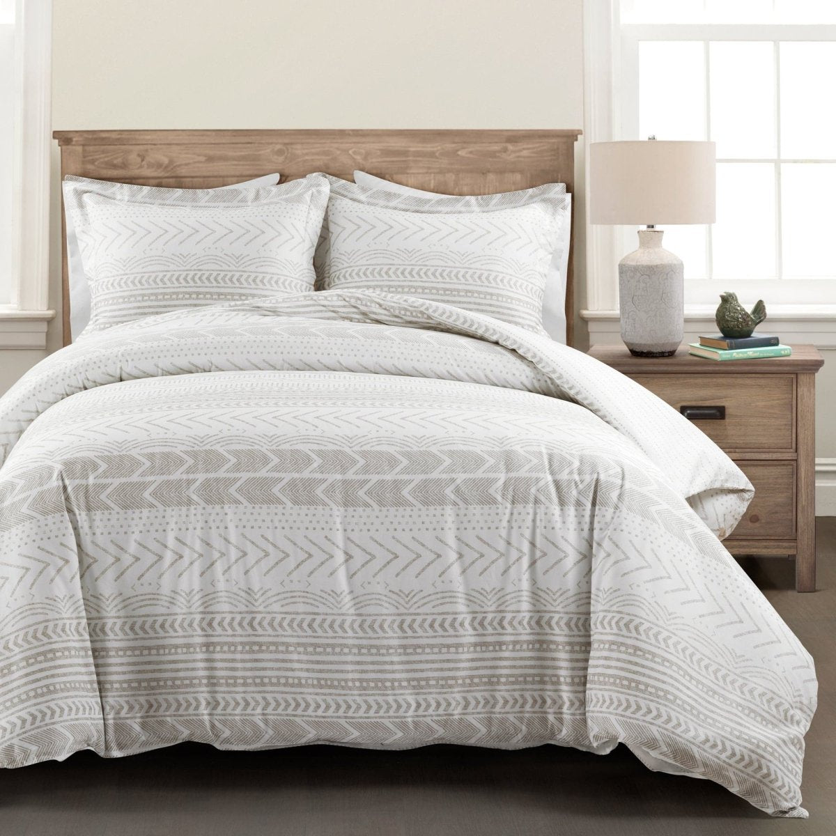 21T011681-HYGGE-GEO-3-PC-TAUPE-WHITE-DUVET-FULL-QUEEN-194938042796.jpg