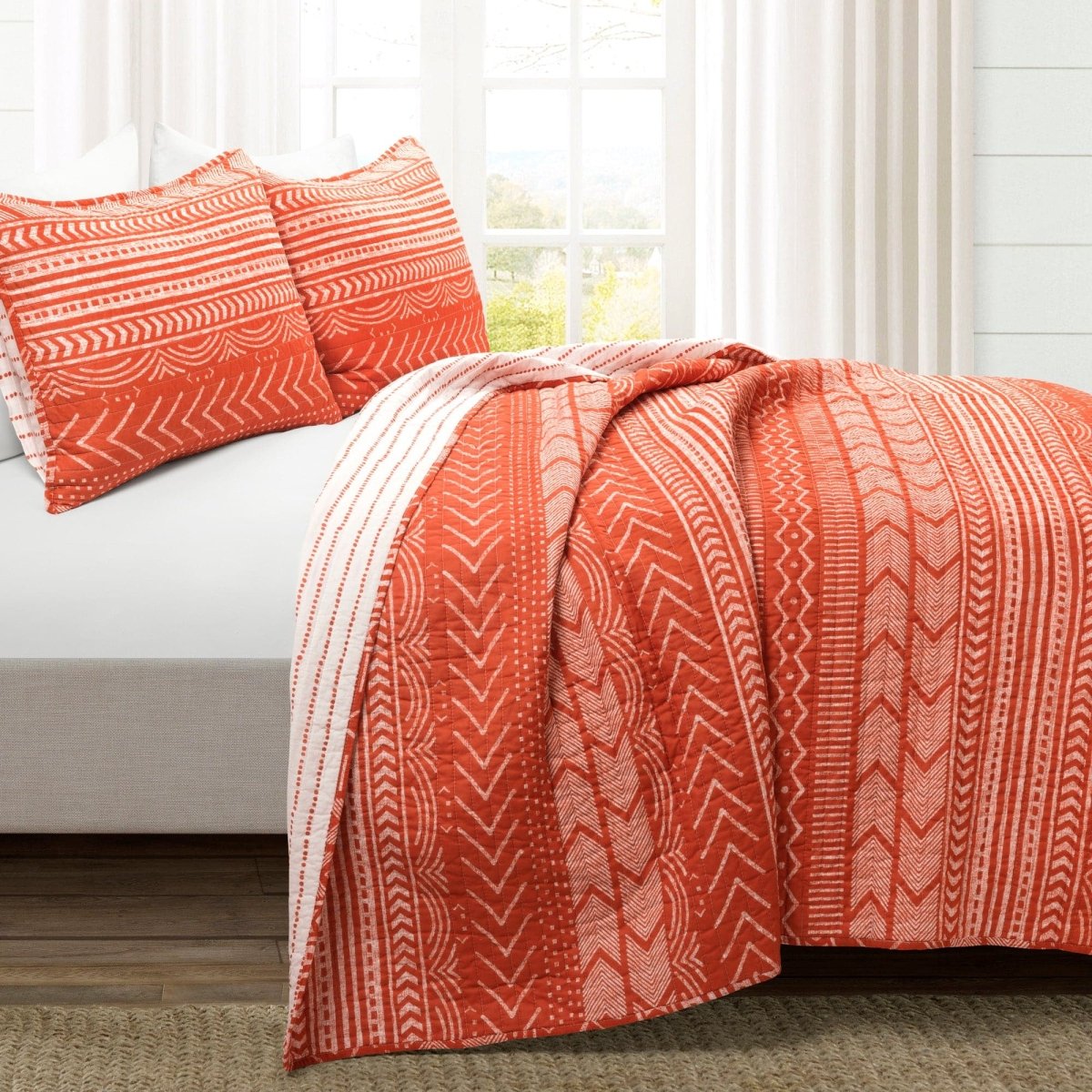 21T014137-HYGGE-GEO-3-PC-BURNT-ORANGE-QUILT-FULL-QUEEN-194938062183-ALT-1.jpg