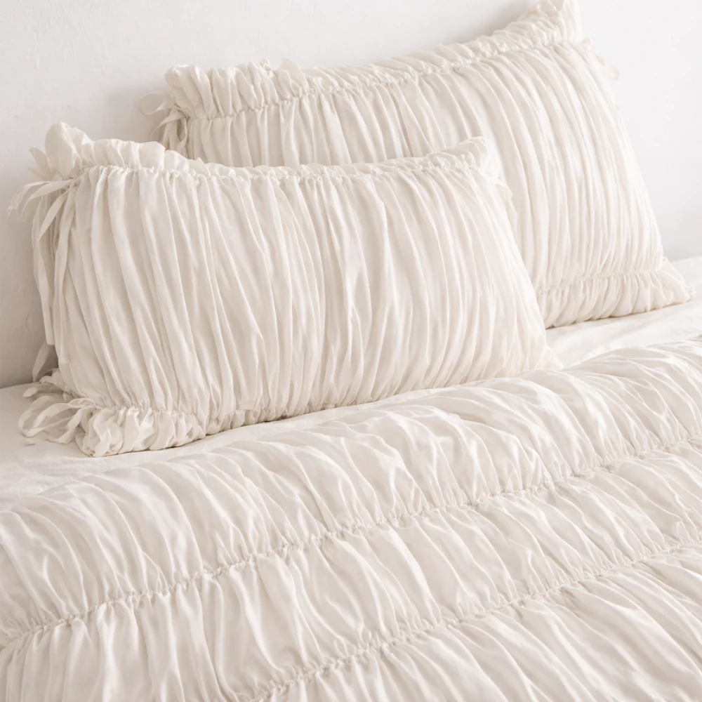 Eucalypso Silky Pillowcase Set