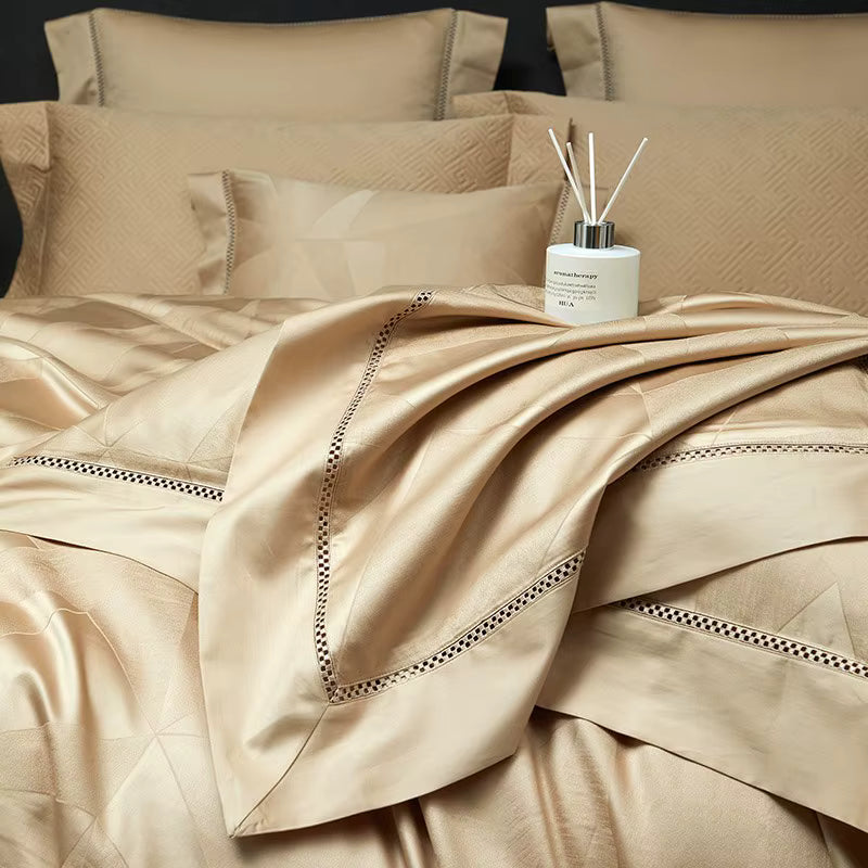 Gilded Lustre Bedding Set