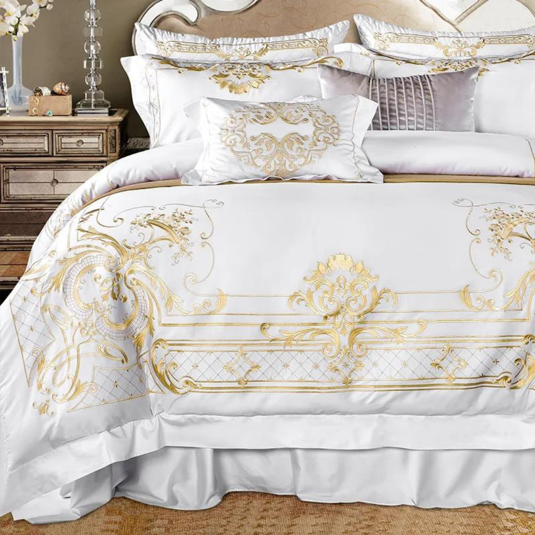 Front View of Golden Majesty Bedding Set