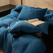 Grand Azure Linen Bedding Set - close view