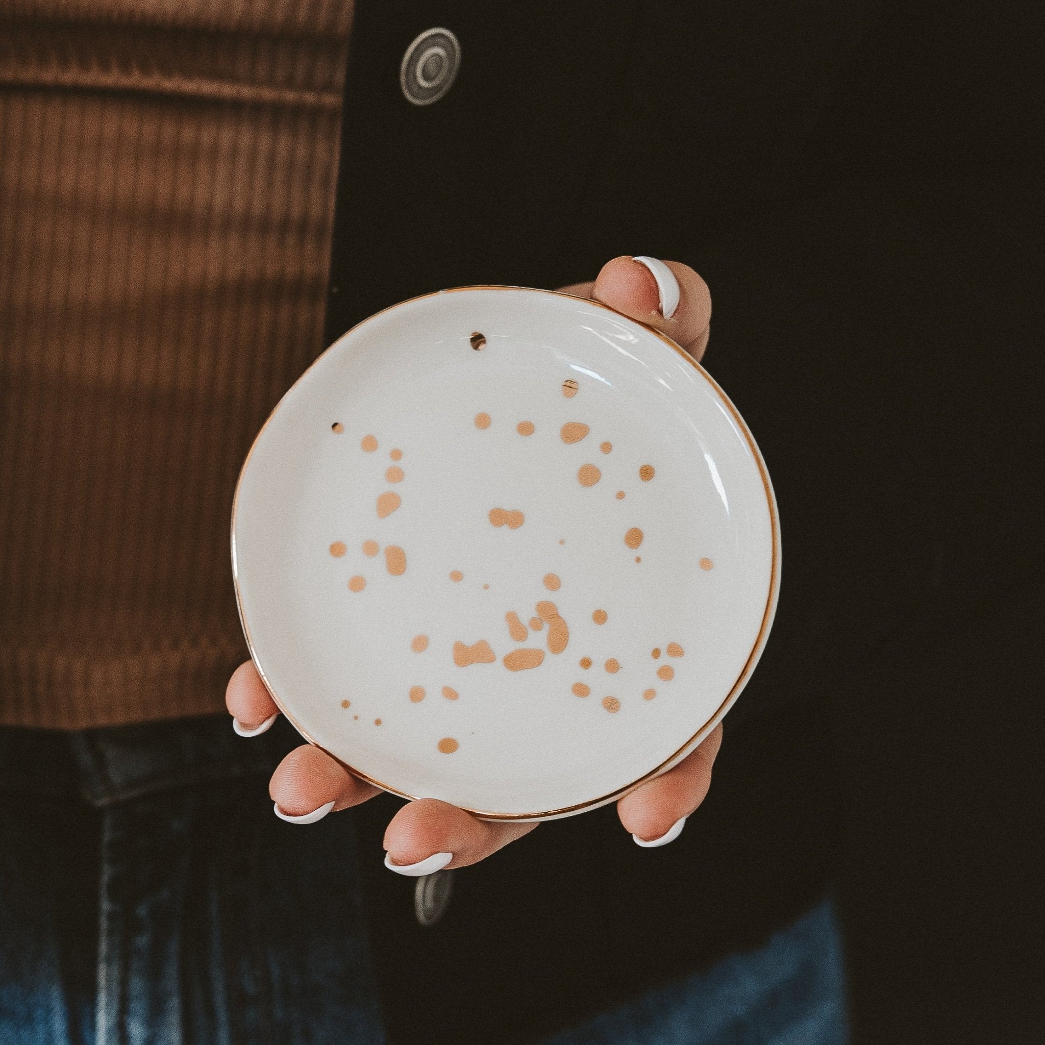 JD011-GOLD-SPECKLED-JEWELRY-DISH-SWEET-WATER-DECOR-FEB-2023-2-199336.jpg
