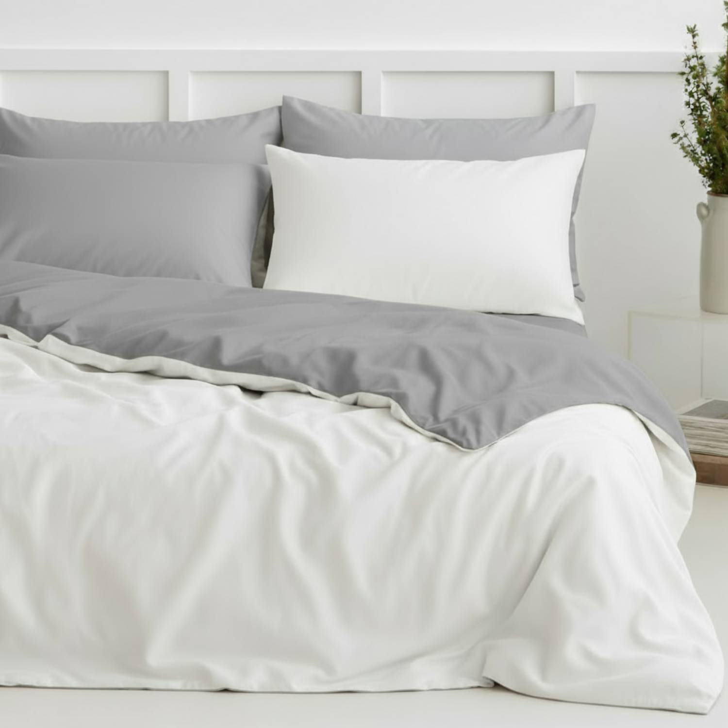 PF201012Q-DV_Dual_Color_Duvet_Cover_2_Sham_Set_Lifestyle.jpg
