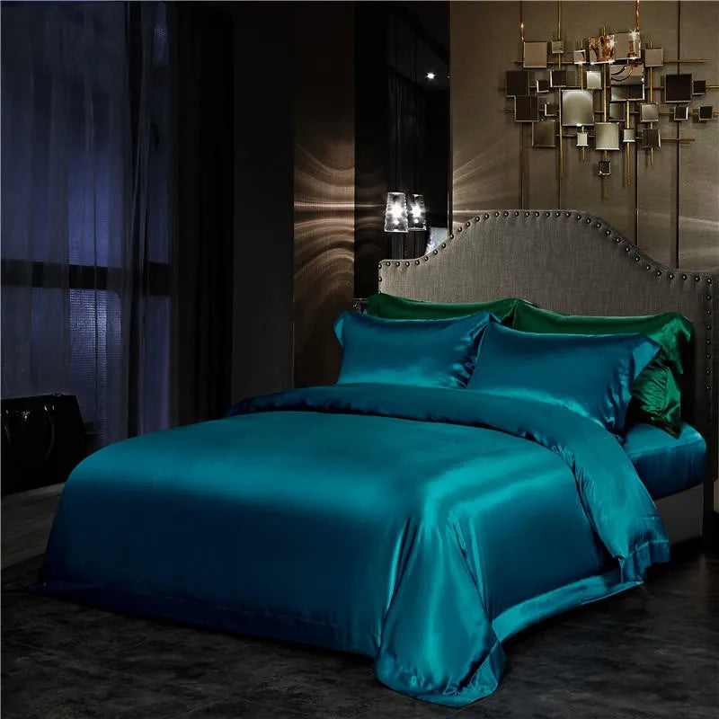 Turquoise Hydrangea Mulberry Silk Duvet Set - angle view