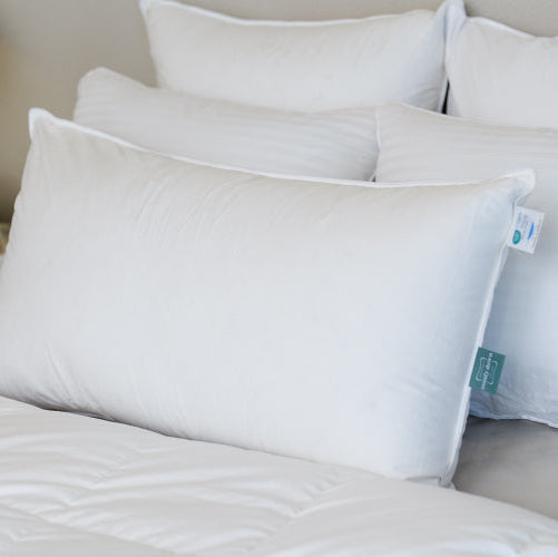 sleeping_pillow_4_6c4b6136-1b48-4ff8-9cdd-8c1d0800f0c3.jpg